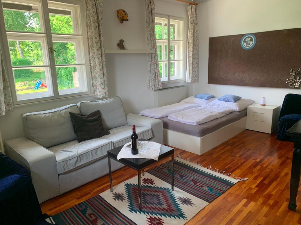 Bed Bike & Breakfast, Zimmer Innerhalb Eines Privathauses Mit Gemeinschaftsbad 이닝 암 아메르제 외부 사진